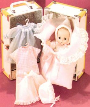 Effanbee - Tiny Tubber - Travel Time - Trunk - Doll